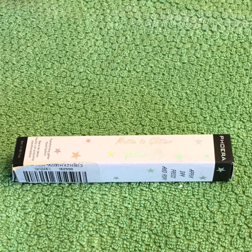 NIB PHOERA Glitter Lipstick